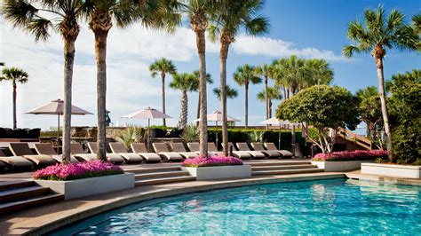 6 Amazing Resort Pools in the US for Families | HuffPost