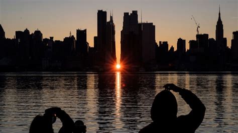 When is Manhattanhenge? Where can you see it? ... And what is it? | The ...