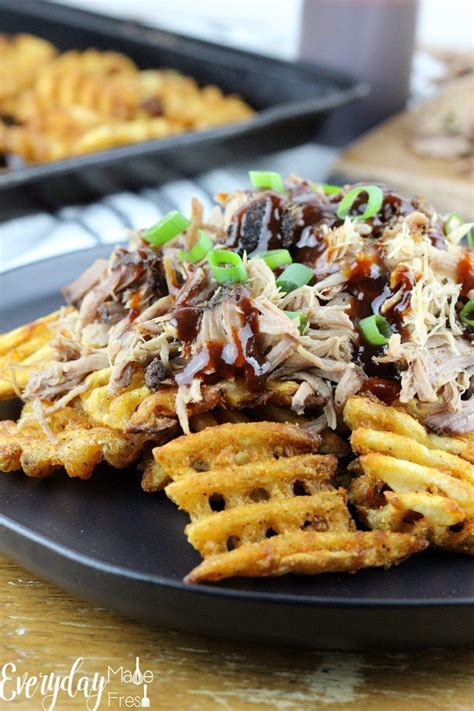 BBQ Pulled Pork Waffle Fries