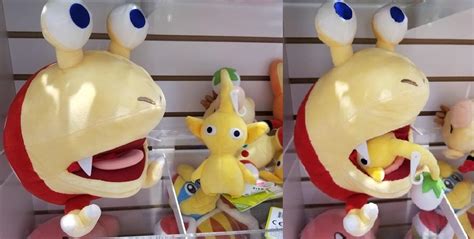 Bulborb plush designed to eat the Pikmin from the same collection : r ...