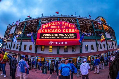 Chicago Cubs: A Guide For The Baseball Fan