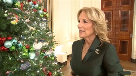 First lady Dr. Jill Biden shows off Christmas decorations at The White House - ABC7 Los Angeles