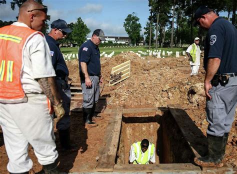 Texas' death row inmate laid to rest