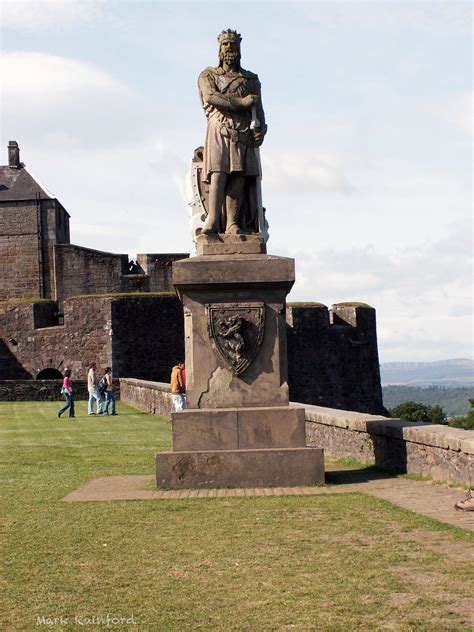 Monument Of The Moment - Robert The Bruce Statue Stirling - Cludgie ...