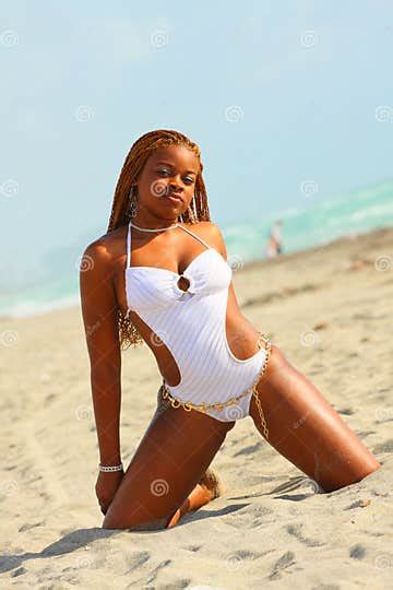 Woman on the sand stock image. Image of space, beauty - 4814673