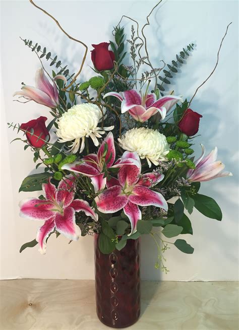 "Lily Lover" | Flower arrangements, Amazing flowers, Flowers