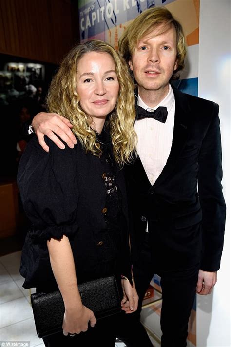 Beck and wife Marissa Ribisi buy home next door to them in LA | Daily Mail Online