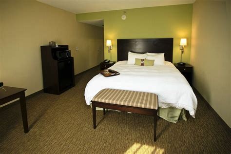 Hampton Inn Crossville Crossville | Bookonline.com