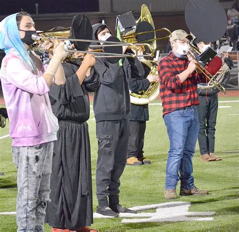 Blackhawk Band performs