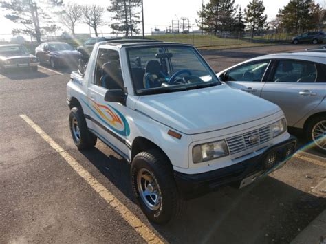 1994 Chevrolet Geo Tracker 2door Convertible - Classic Geo Tracker 1994 ...