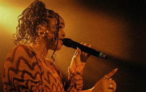 Debbie live in London: soulful grooves and a surprise Stormzy appearance