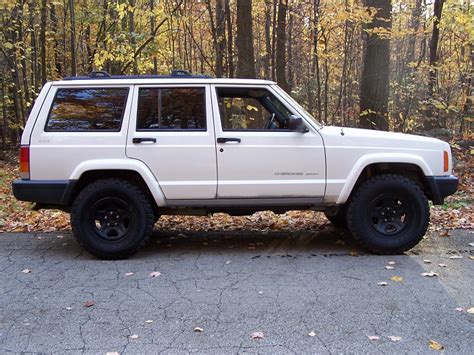 2 inch lift tires - Jeep Cherokee Forum