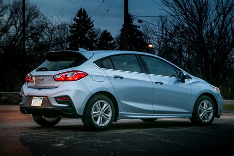 2017 Chevrolet Cruze Hatchback LT One Week Review | Automobile Magazine