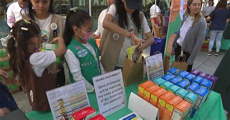 New York City's Girl Scout Troop 6000 making a difference in city's shelter system - CBS New York