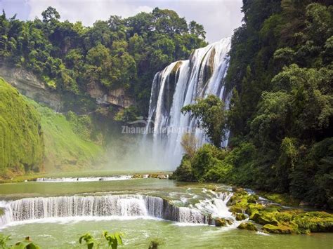 China Huangguoshu Waterfall