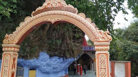 Tapkeshwar temple, Dehradun - Timing, History & Photos