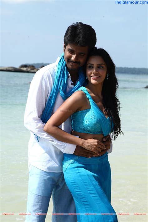 Ethir Neechal Movie photos,images,pics,stills and picture - 9826 # 0 - indiglamour.com