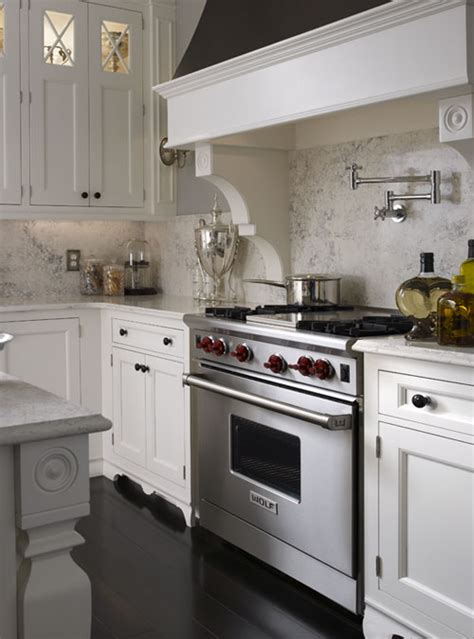 Wolf Gas Range Review - R366 - Appliance Buyer's Guide