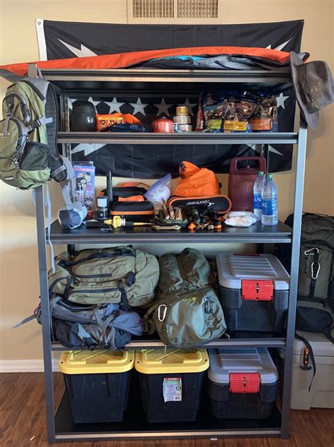 I bought a storage rack to organize my camping gear : CampingGear