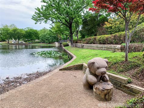 Secret Teddy Bear Park in Dallas (aka Lakeside Park) | Hello Little Home