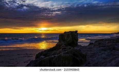 Beautiful Sunset Beach Perth Western Australia Stock Photo 2155900843 ...