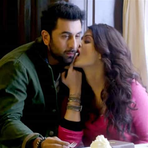 6 steamy scenes between Aishwarya Rai Bachchan and Ranbir Kapoor in Ae Dil Hai Mushkil's Bulleya ...