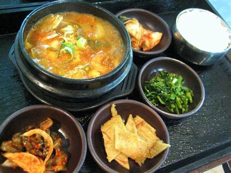 Incheon Airport Food Hall, Seoul, Korea