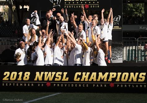 Monday Morning Wakeup: NWSL Championship in pictures – Equalizer Soccer