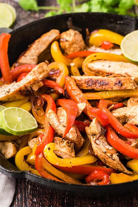 Skillet Chicken Fajitas - Easy Chicken Recipes