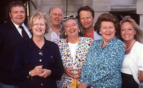 Keeping Up Appearances Characters Click Quiz - By tallonator