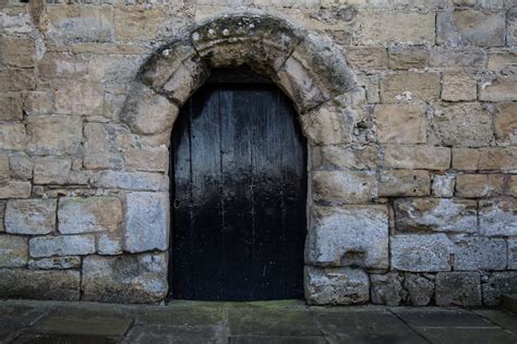 Door Free Stock Photo - Public Domain Pictures