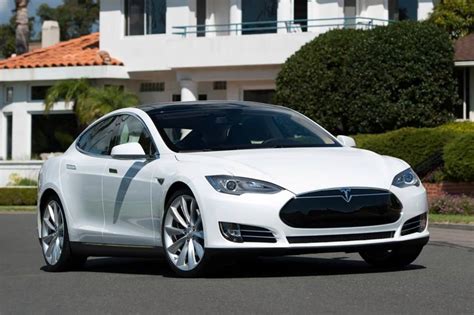 2012 Tesla Model S Review & Ratings | Edmunds