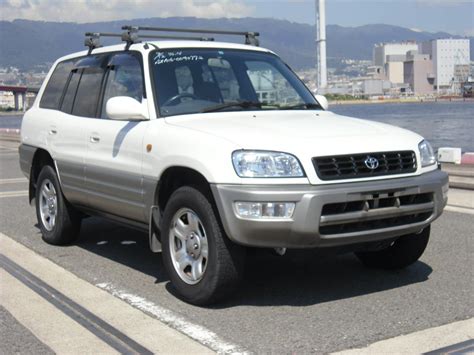 1999 Toyota RAV4 Specs, Prices, VINs & Recalls - AutoDetective