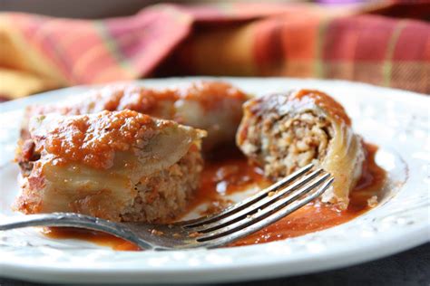 Easy Slow Cooker Cabbage Rolls | The Food Blog