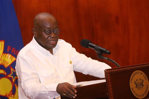 Akufo-Addo uses harsh words on 2024 Prez hopefuls - Adomonline.com