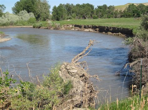 the little bighorn river. sioux camp was on the right (west) side of it ...