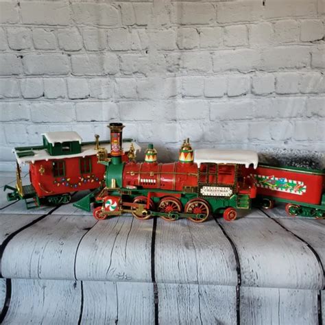 CHRISTMAS EXPRESS TRAIN Engine Coal Music Car G Scale New Bright ...
