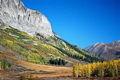 8 Best Crested Butte Hiking Trails To Add To Your Bucket List [2022] - Mike & Laura Travel