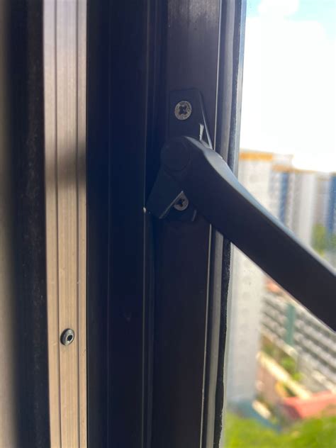 Supply And Replace New Handle For Casement Window - Window Repair Singapore