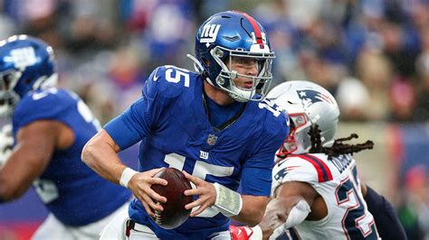 Giants stick with local legend Tommy DeVito at quarterback despite Tyrod Taylor's return - EODBA