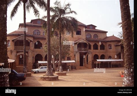 Cameroon foumban palace sultan hi-res stock photography and images - Alamy