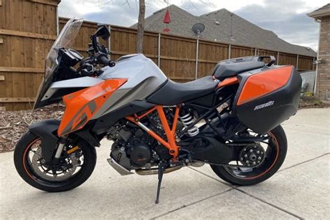 4 Sale / 2017 KTM Super Duke GT: A sport tourer that rips - Adventure Rider