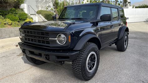 2022 Ford Bronco Review - Automotive Daily