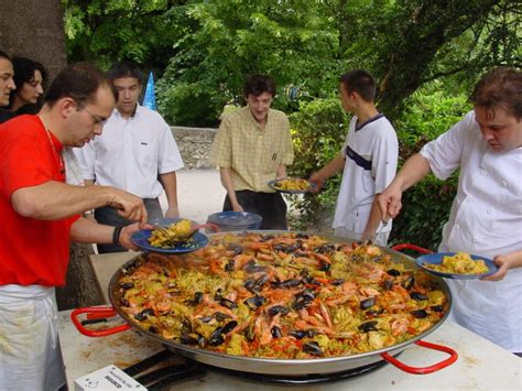 Paella - Las delicias de Valencia - Turistas en Viaje