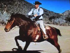 Robert Fuller on one of his horses at his ranch in Texas! 2007 😊👍🏼👍🏼 ...