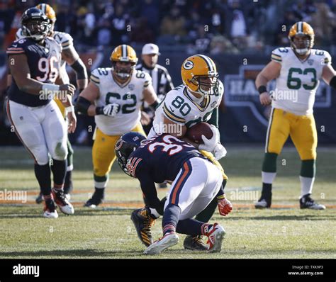 Chicago bears tight end jimmy graham hi-res stock photography and images - Alamy