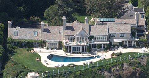 SKY GAWKER: Barbra Streisand's Malibu Home