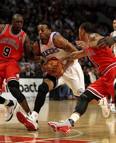 nba player pictures: Andre Iguodala Philadelphia 76ers