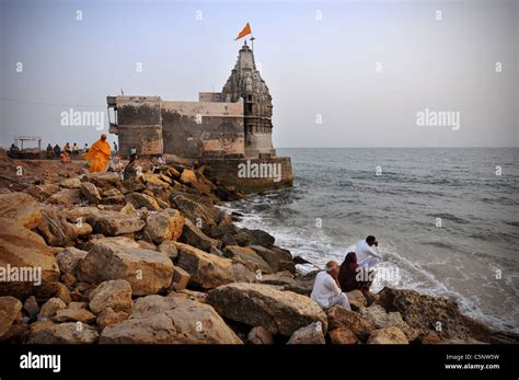 Dwarka, india hi-res stock photography and images - Alamy