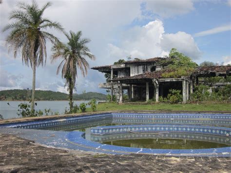 Pool and view of what is left of the mansion - Pablo Escobar's Old ...